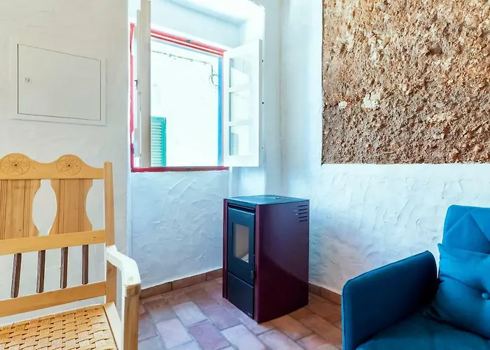 Typical Fishing Village In Historic Center Ii فيلة *